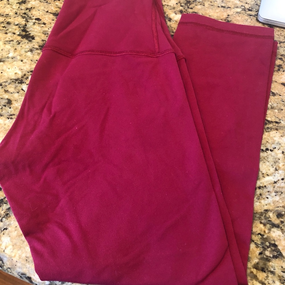 GUC Lululemon High Rise Wonder Under Crop Luon 6